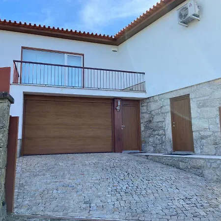 Casa Portelas *