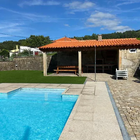 Casa Portelas * بونتي دي ليما