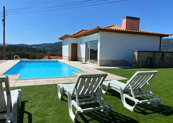 Casa Portelas بيت للعطل بونتي دي ليما