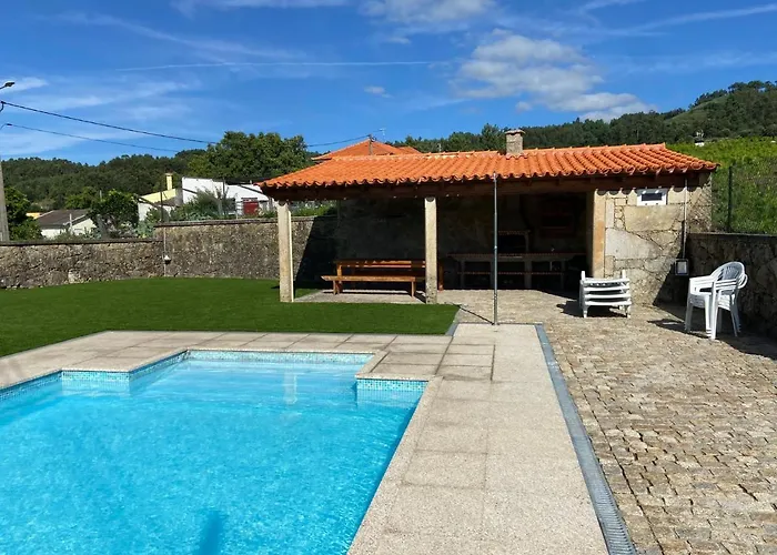 Casa Portelas * بونتي دي ليما